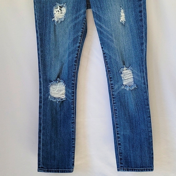 Kut from the Kloth Boyfriend Distressed Ankle Jeans Size 6P - Picture 3 of 13